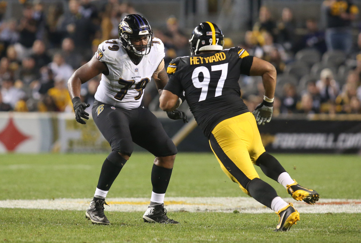 Ravens Left Tackle Ronnie Stanley Suffers Season-Ending Ankle Injury ...