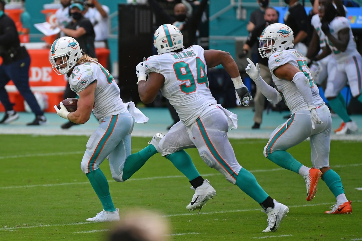 Miami Dolphins' Christian Wilkins gets first NFL interception vs. Rams