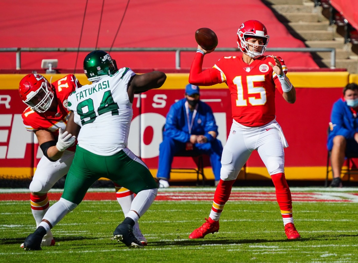 What You'll See When Jets Host Chiefs PLUS How To Watch Sunday Night  Football - Sports Illustrated New York Jets News, Analysis and More