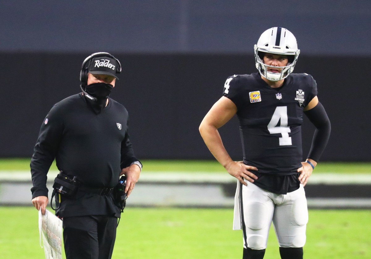 Raiders' Jon Gruden, Derek Carr are developing chemistry in Las Vegas