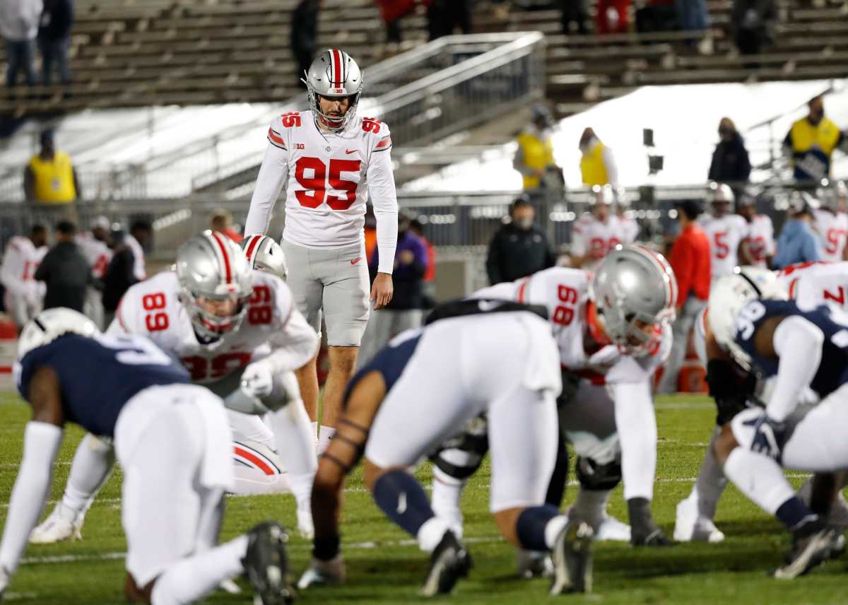 Haubeil lines up a short field goal at Beaver Stadium on October 31, 2020.