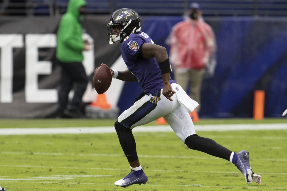 Baltimore Ravens quarterback Lamar Jackson runs during Sunday's home loss to the Pittsburgh Steelers.