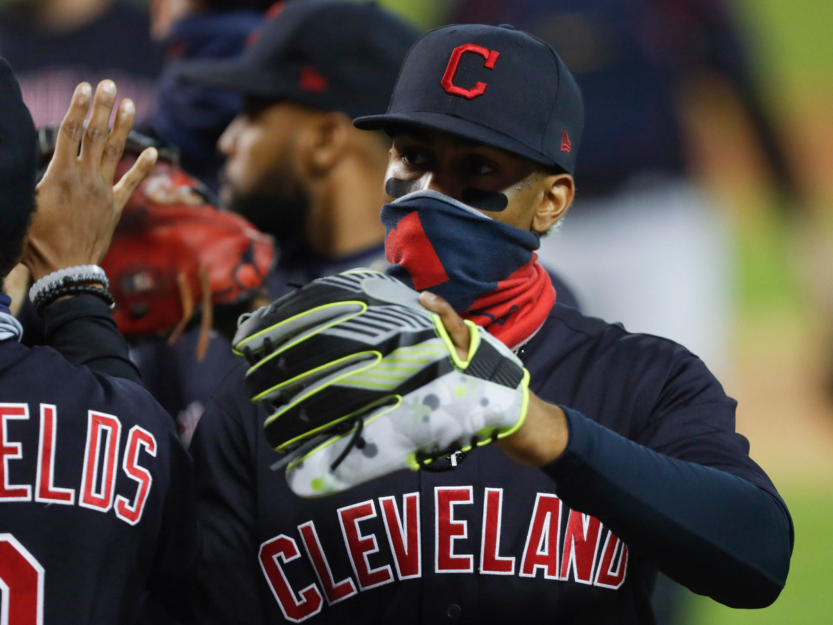 MLB Life on X: Francisco Lindor's glove for tonight's game pays