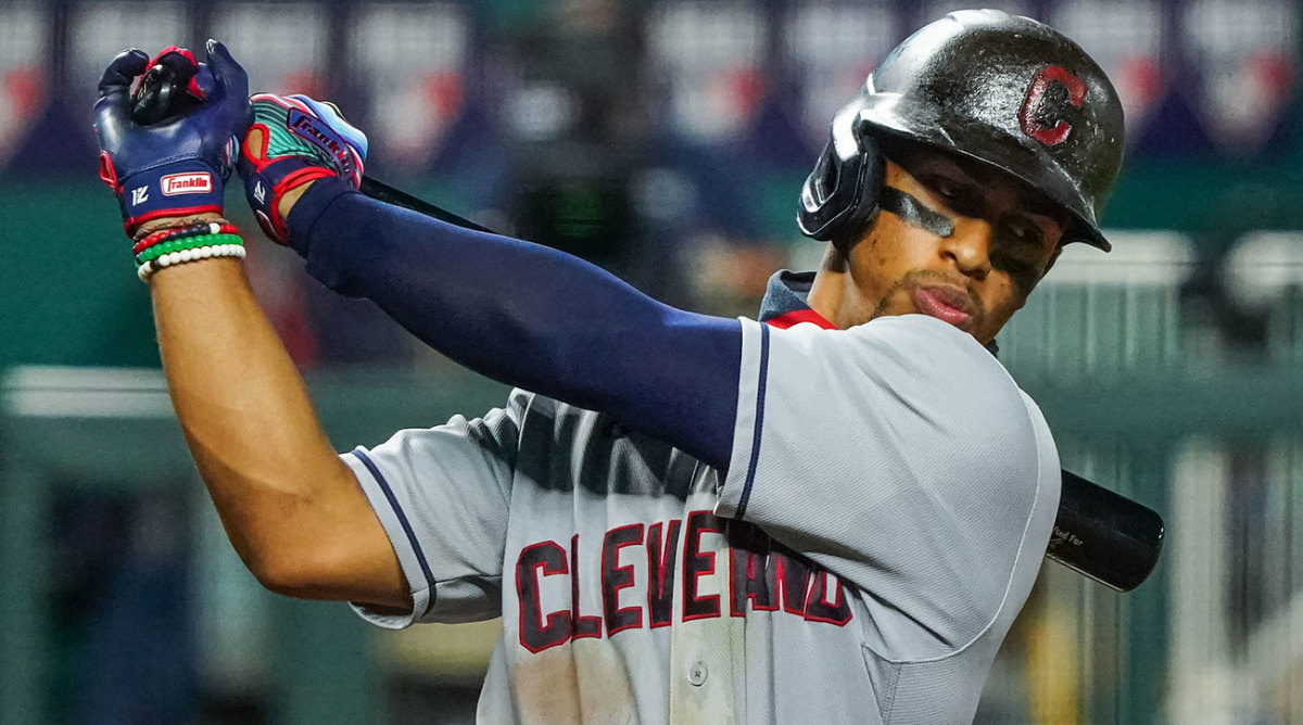 Cleveland Indians SS Francisco Lindor hits 30th home run of 2017