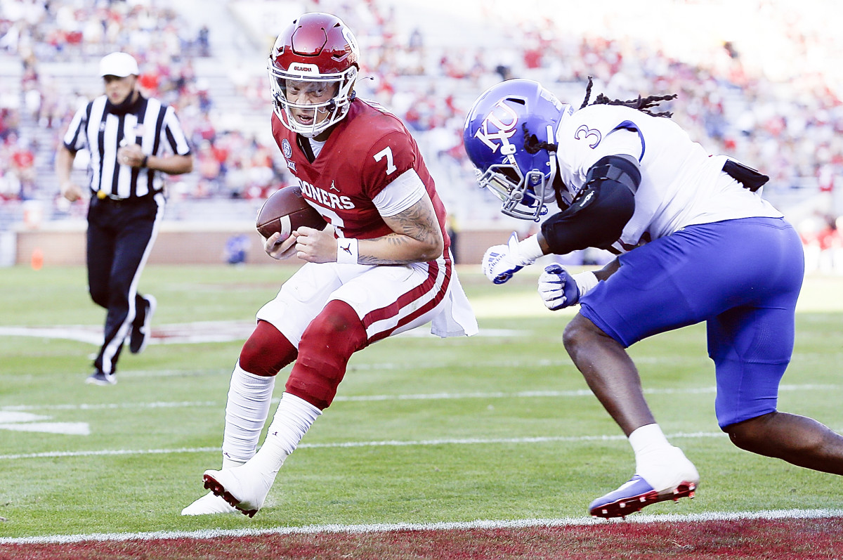 Notebook from Oklahoma's 62-9 victory over Kansas - Sports Illustrated  Oklahoma Sooners News, Analysis and More