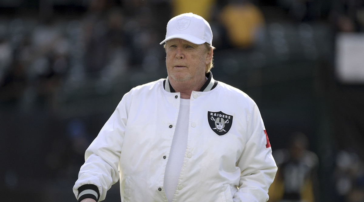 Mark Davis, Oakland Raiders Owner : r/Justfuckmyshitup