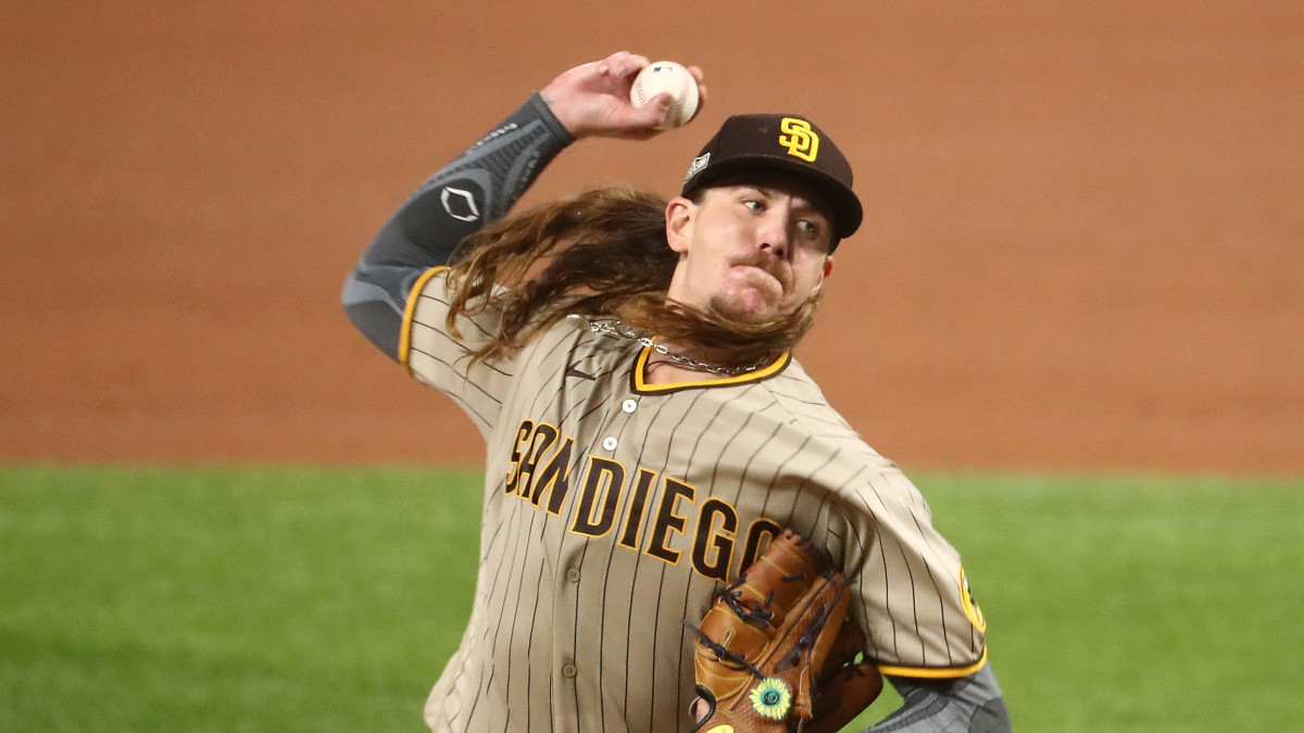 Clevinger's Padres debut spoiled by Heaney, Angels
