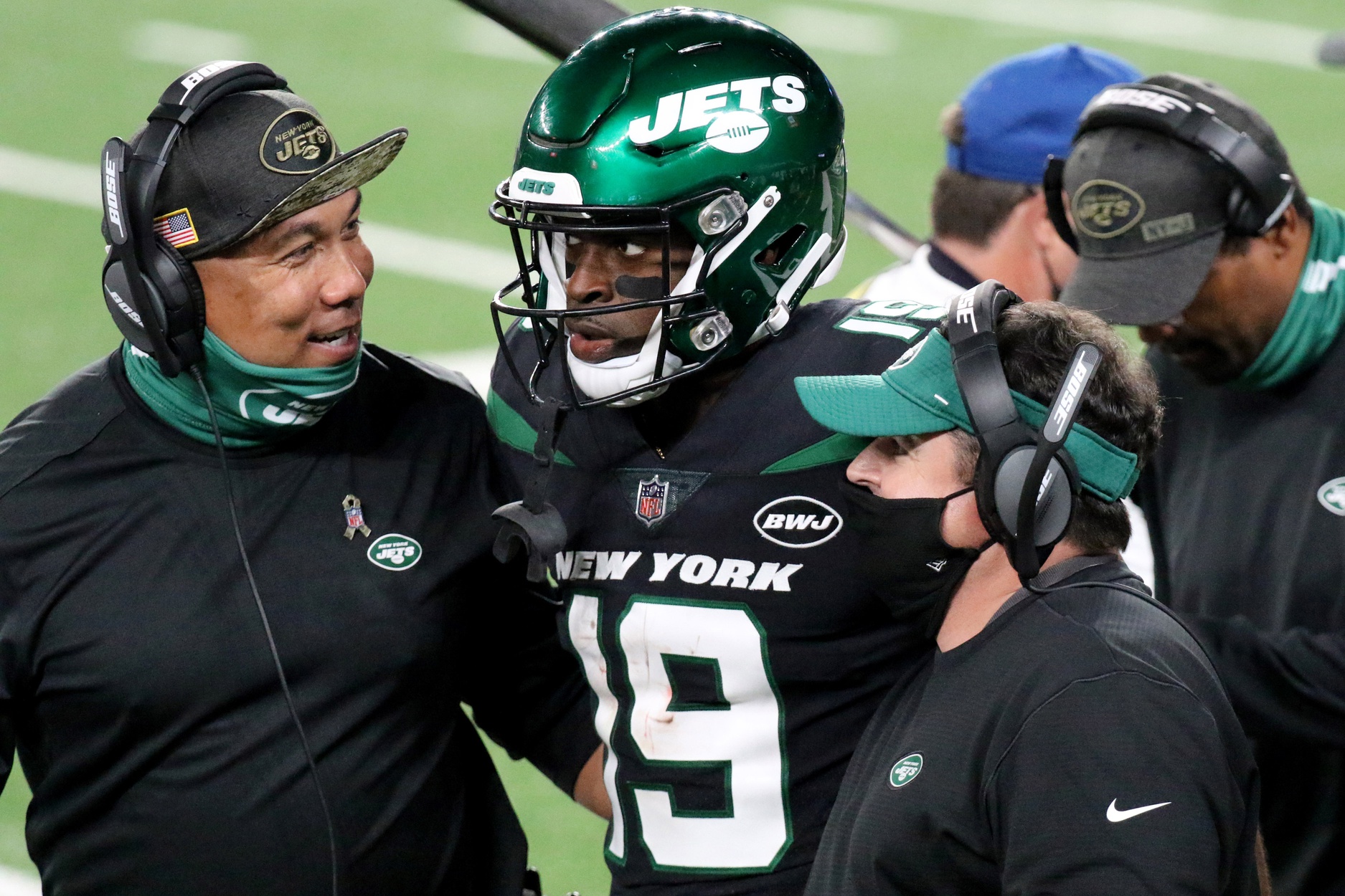 Jets injury updates: WR Jamison Crowder and Breshad Perriman - Sports  Illustrated New York Jets News, Analysis and More