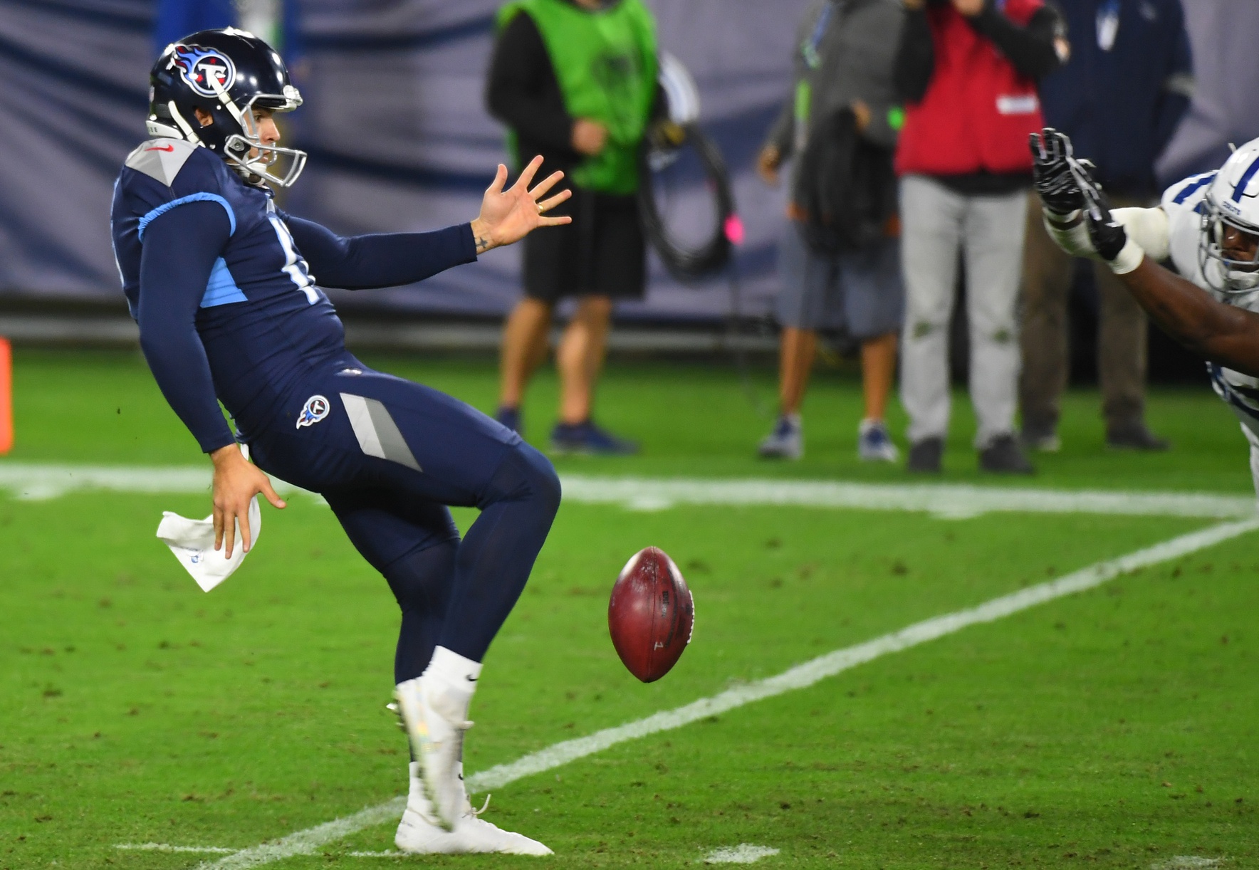 Tennessee Titans Punter ReSigned to Practice Squad Sports