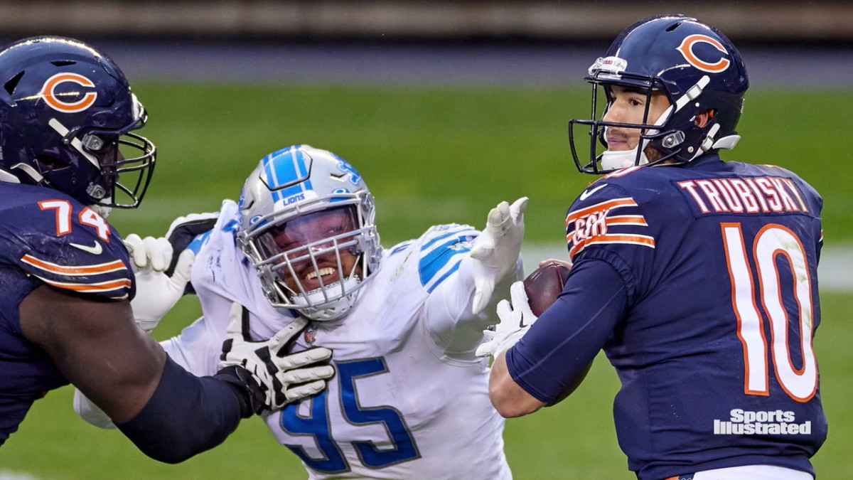 Stafford throws 3 TDs, Lions rally to beat Bears 34-30