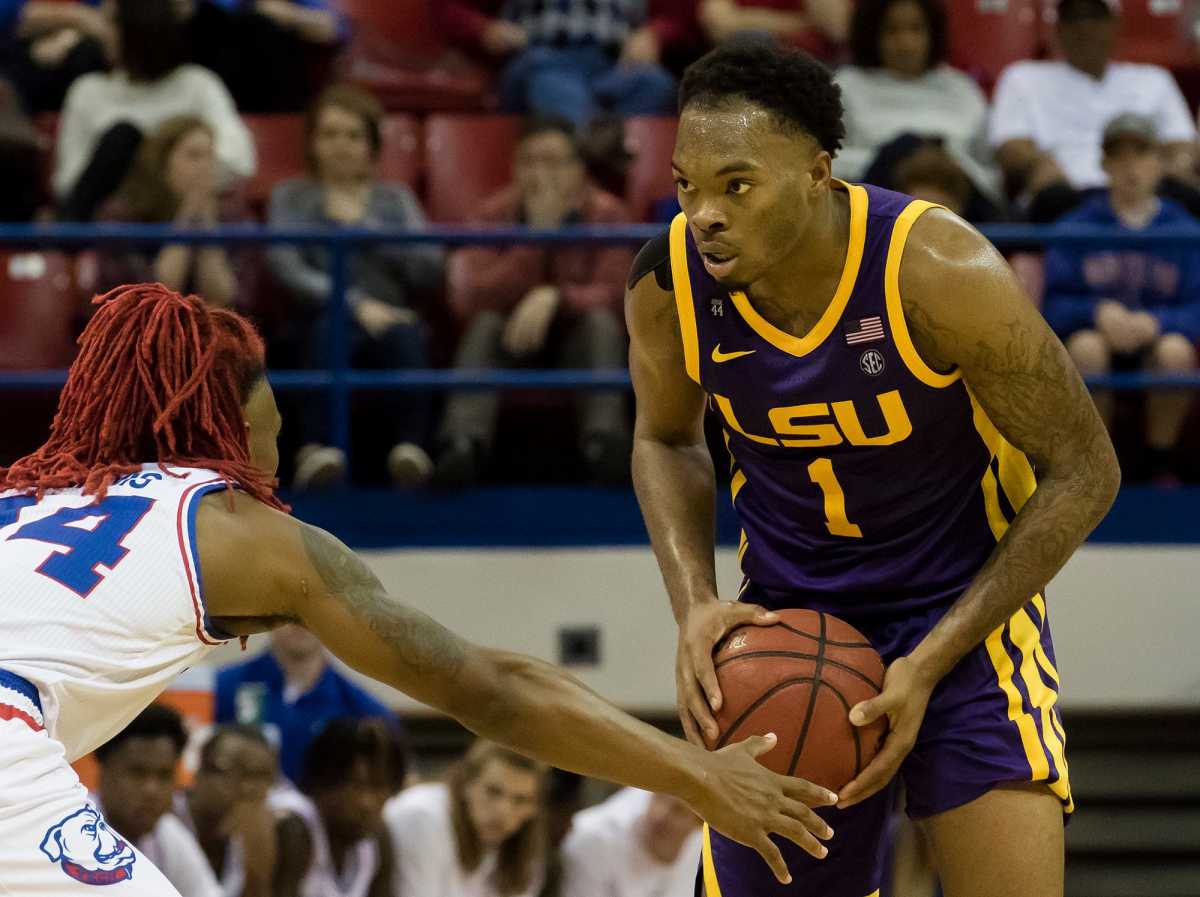 LSU Basketball Catches Fire From Three In 86-55 Win Over Louisiana Tech ...