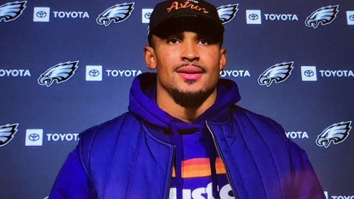 jalen hurts eagles hat