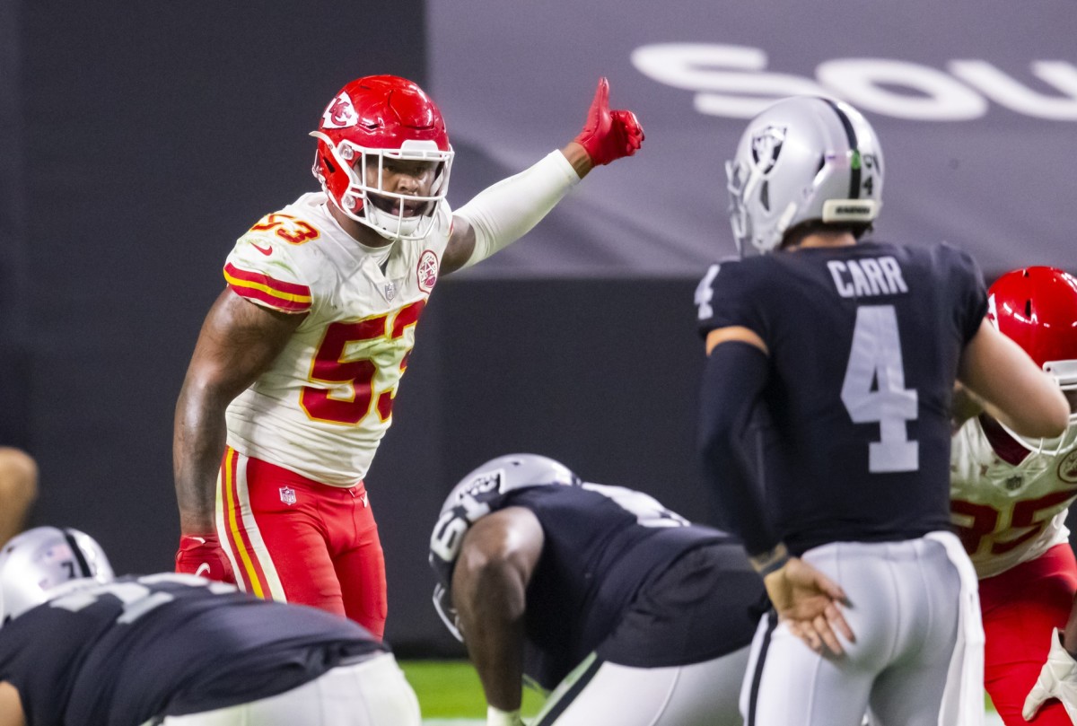 How Anthony Hitchens Holds the Kansas City Chiefs' Defense Together
