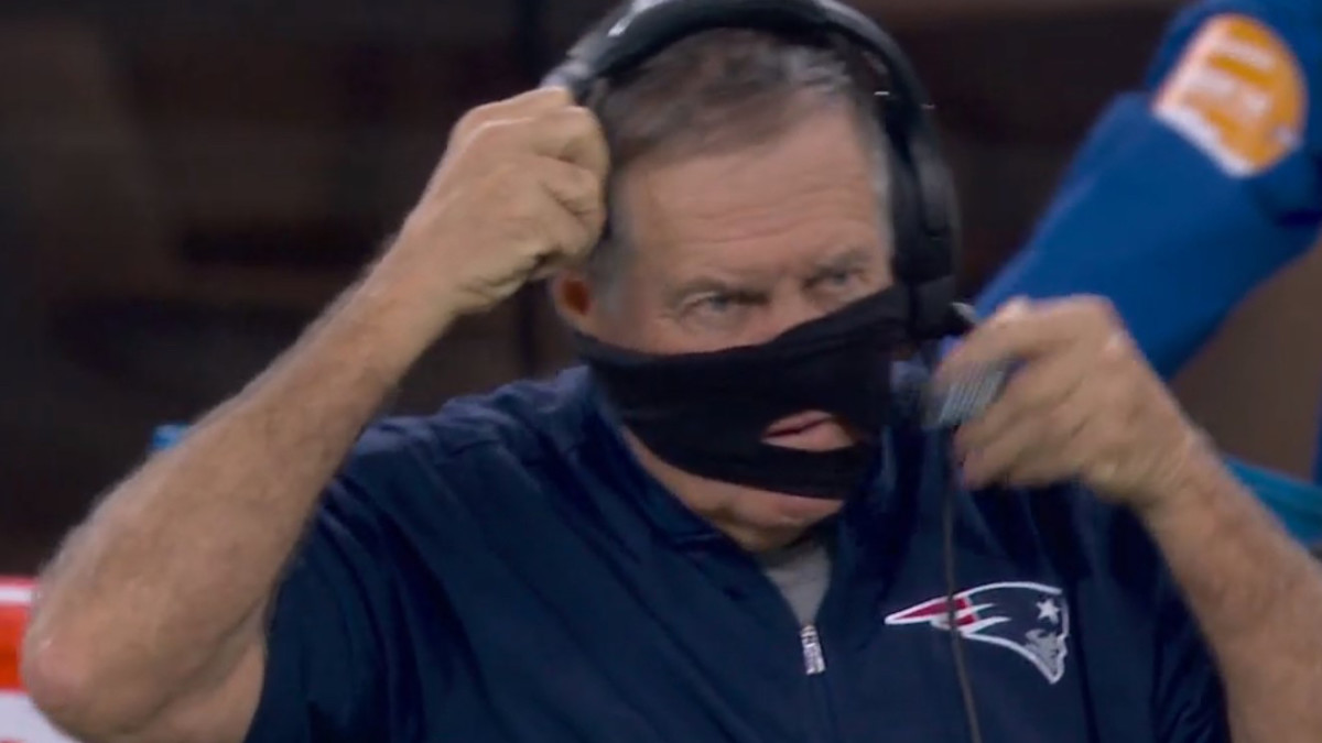 Bill Belichick mask struggles continue as Patriots fall to Rams