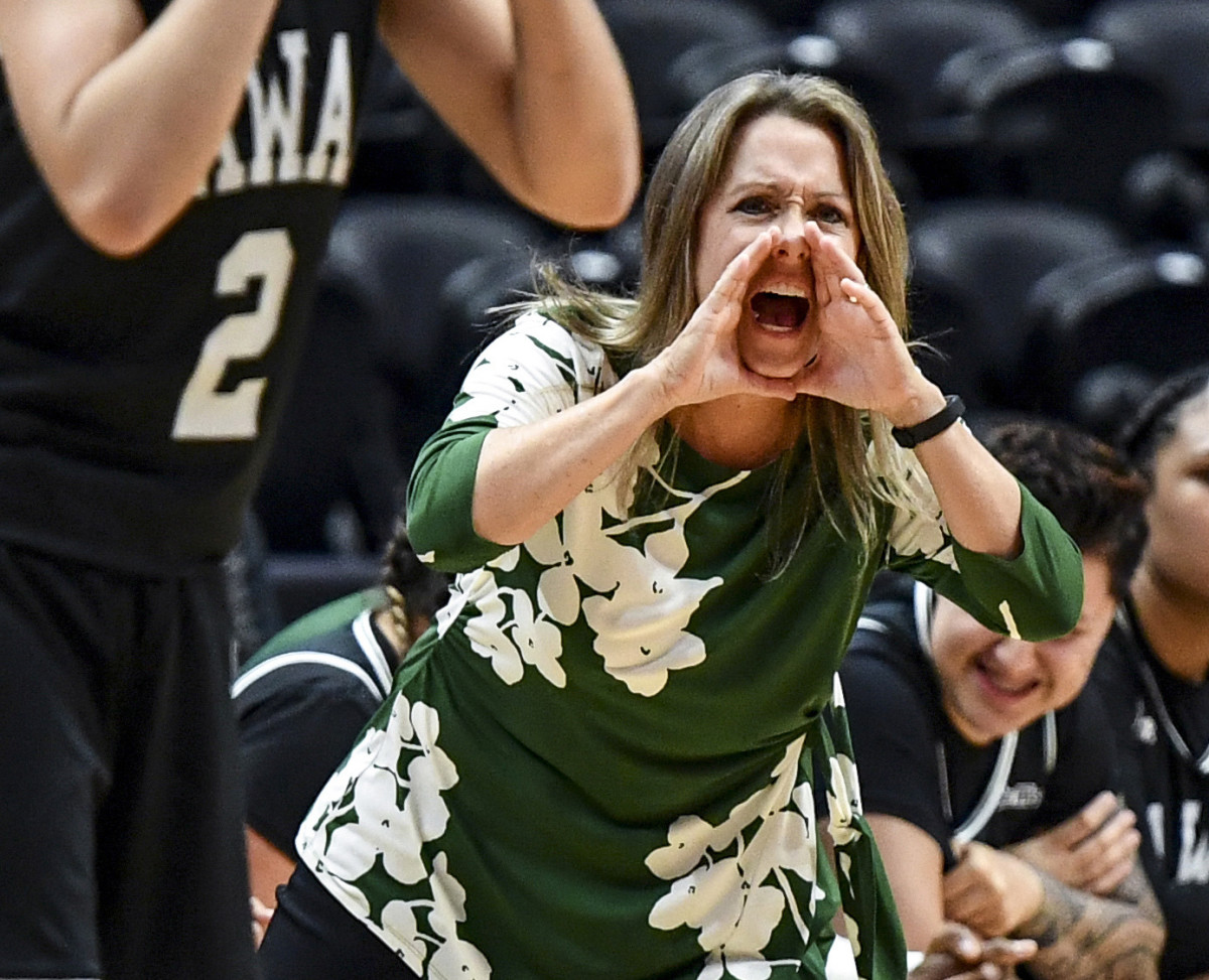 In her eighth season at Hawaii last year, Beeman's Rainbow Warriors went 16–14; this year, they'd just love to play.