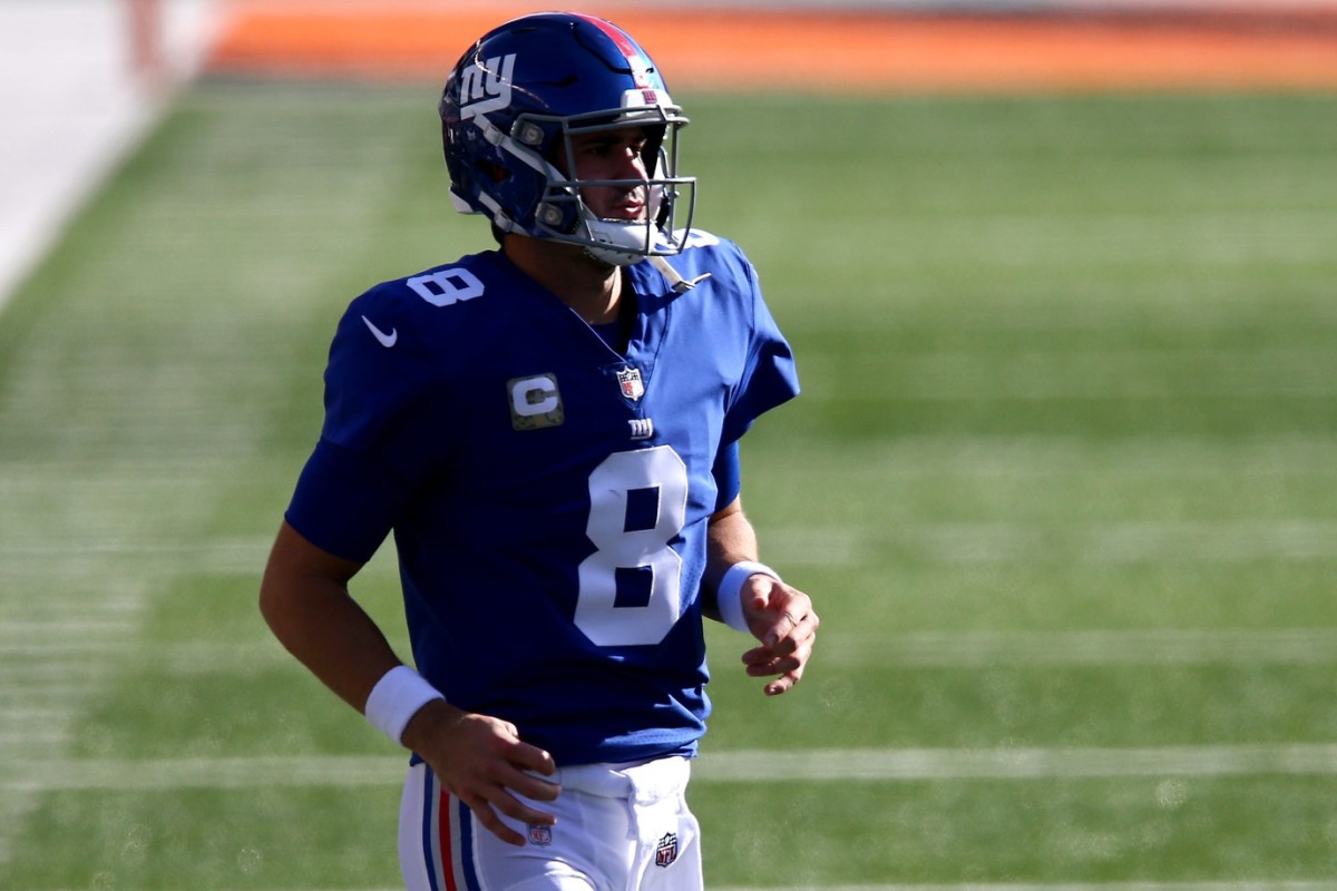 New York Giants Report Card: A Colossal Fail - Sports Illustrated New York  Giants News, Analysis and More