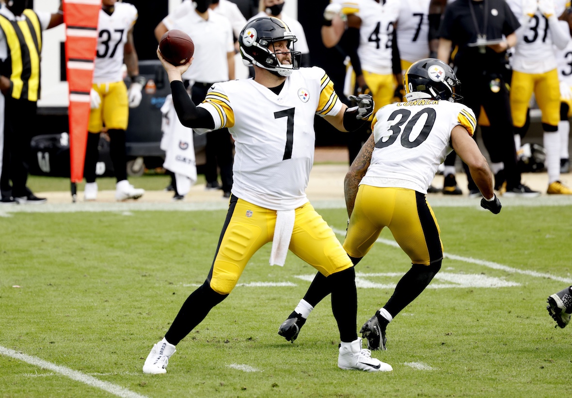 Pittsburgh Steelers' Ben Roethlisberger Shuts Down Reports Of Knee 