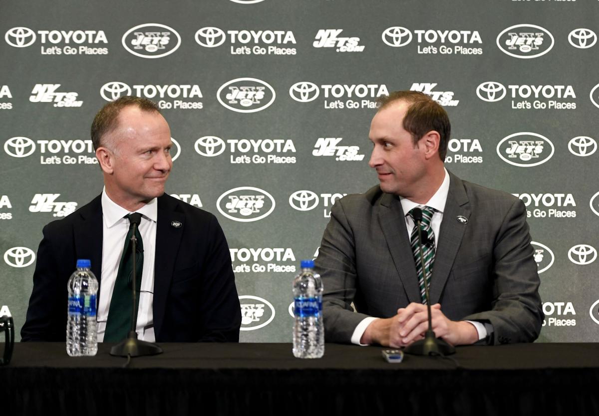 New York Jets Adam Gase says he let owner Christopher Johnson down