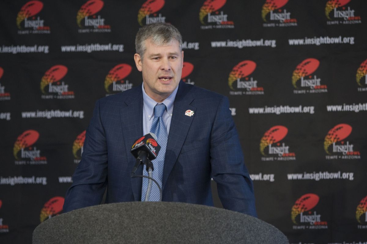 Iowa State head football coach Paul Rhoads (cq) speaks during a press conference following the arrival of the Iowa State (cq) football team at the Executive Terminal (cq) at Sky Harbor International Airport (cq) in Phoenix on Saturday, Dec. 26, 2009.