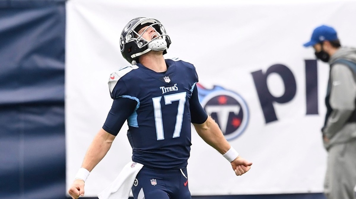 Titans vs Packers: 'Thursday Night Football' Week 11 Picks, powered by  Tallysight - Cat Scratch Reader