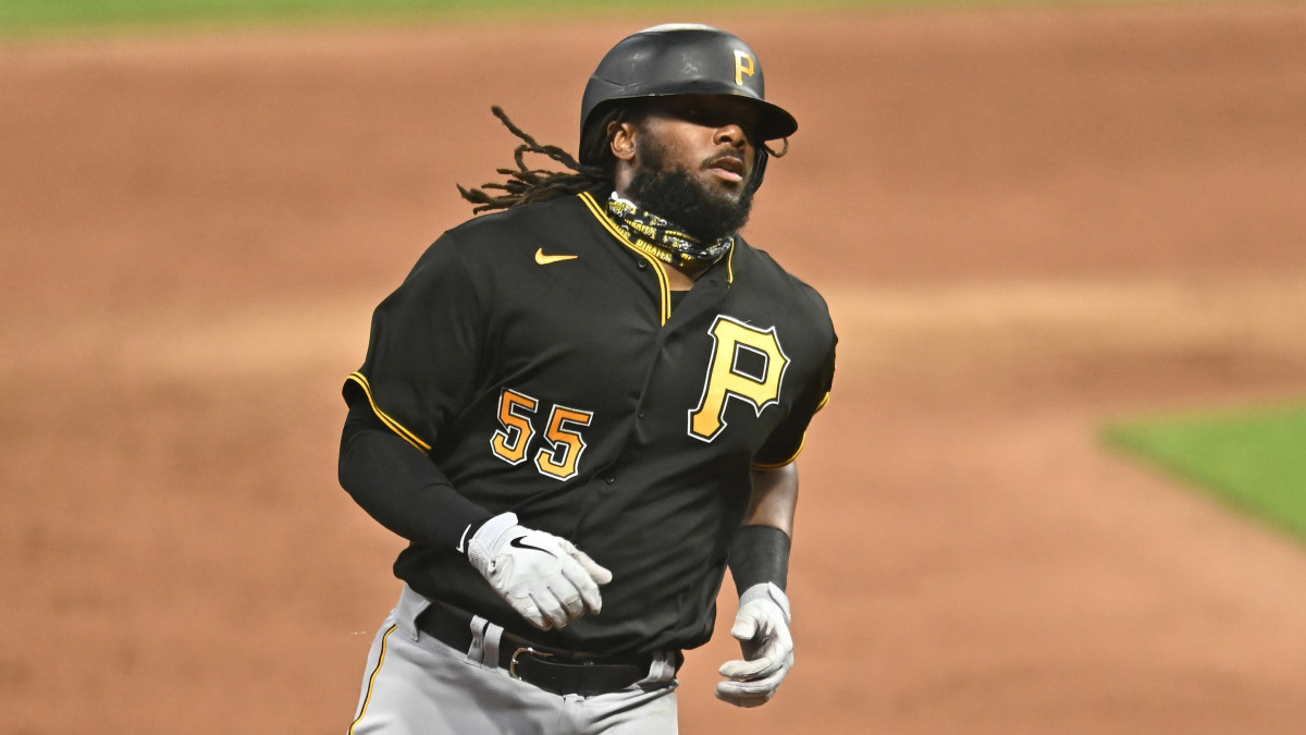 MLB rumors: Pirates trade first baseman Josh Bell to Nationals - Sports  Illustrated