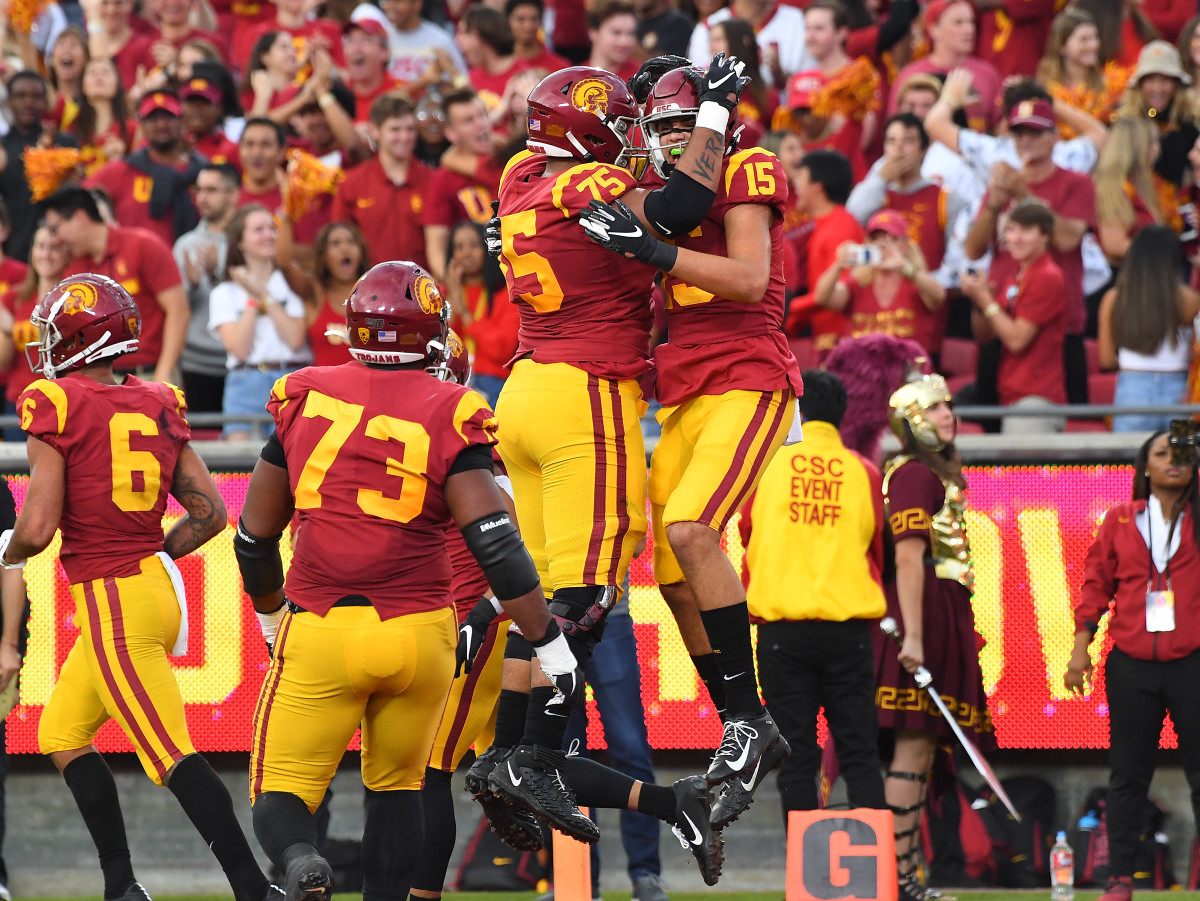 Alijah Vera-Tucker Named 'Best Fit of the 2021 NFL Draft' - Sports  Illustrated USC Trojans News, Analysis and More