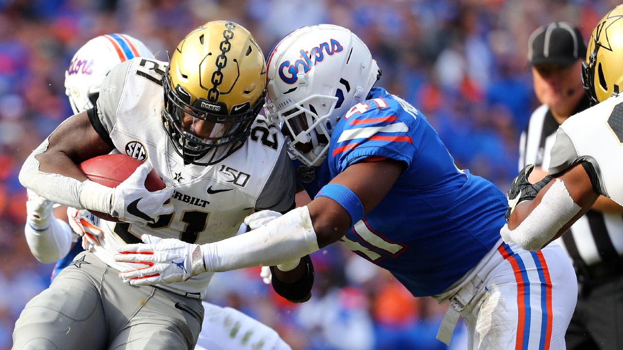 Florida Gators LB James Houston IV Enters NCAA Transfer Portal - Sports ...