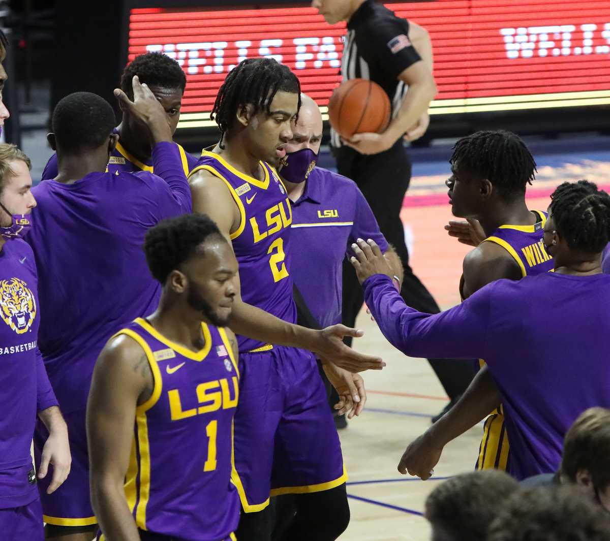 Impressive Win Over Ole Miss Proves LSU Becoming The Team It Envisioned ...