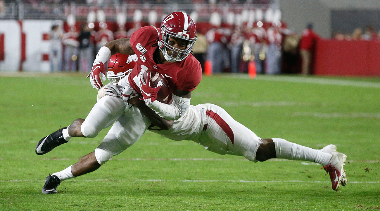 Alabama players react to Jaylen Waddle season-ending injury