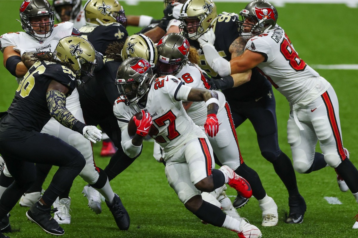 Saints Run Defense Looks to Stifle Buccaneers Ground Game - Sports