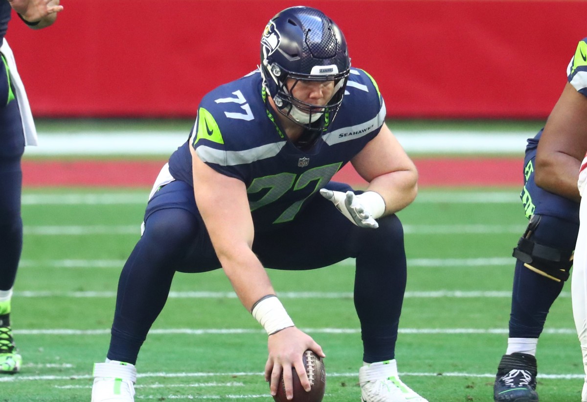 Ethan Pocic working at right tackle in training camp, NFL News, Rankings  and Statistics