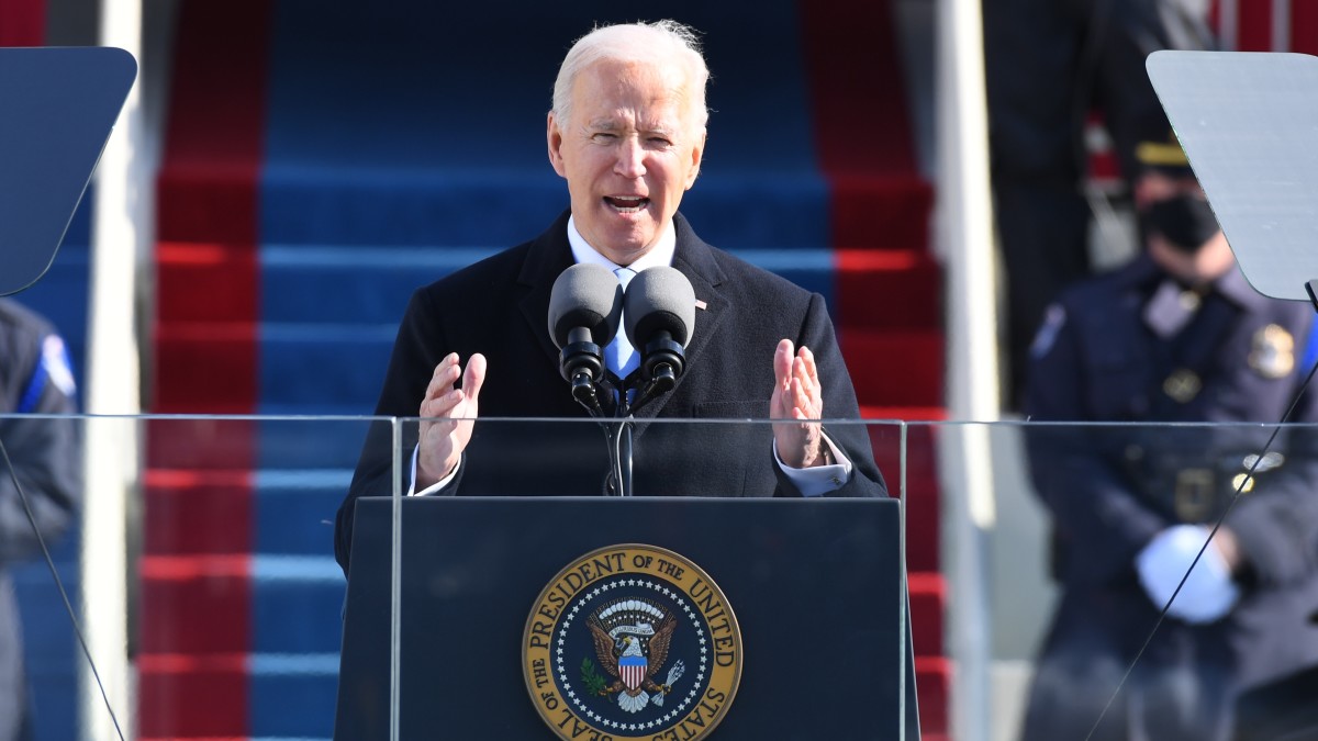 President Joe Biden calls Hank Aaron 'an American hero' - Sports ...