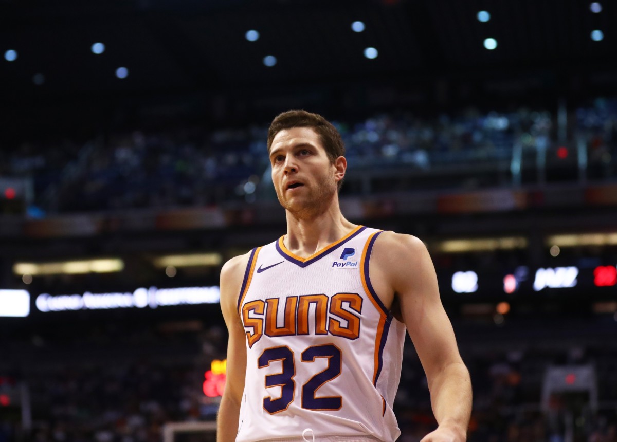 Jimmer Fredette CBA: Shanghai Sharks G pours in 75 points - Sports  Illustrated