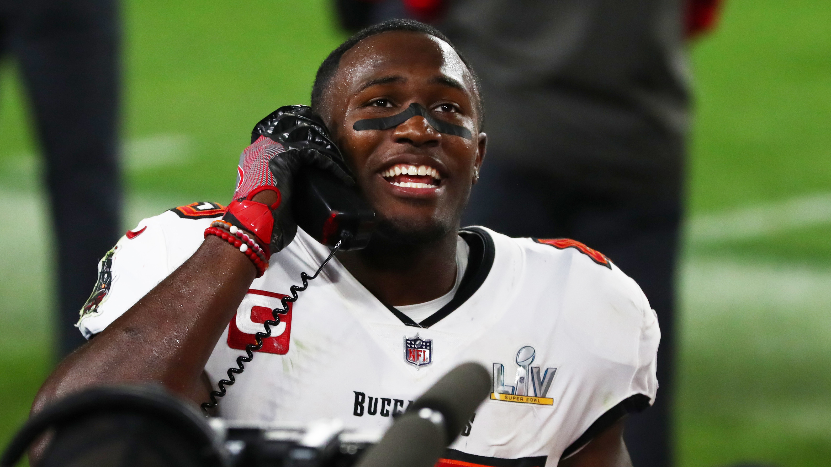 Look: Buccaneers Announce Their Decision On Devin White - The Spun: What's  Trending In The Sports World Today