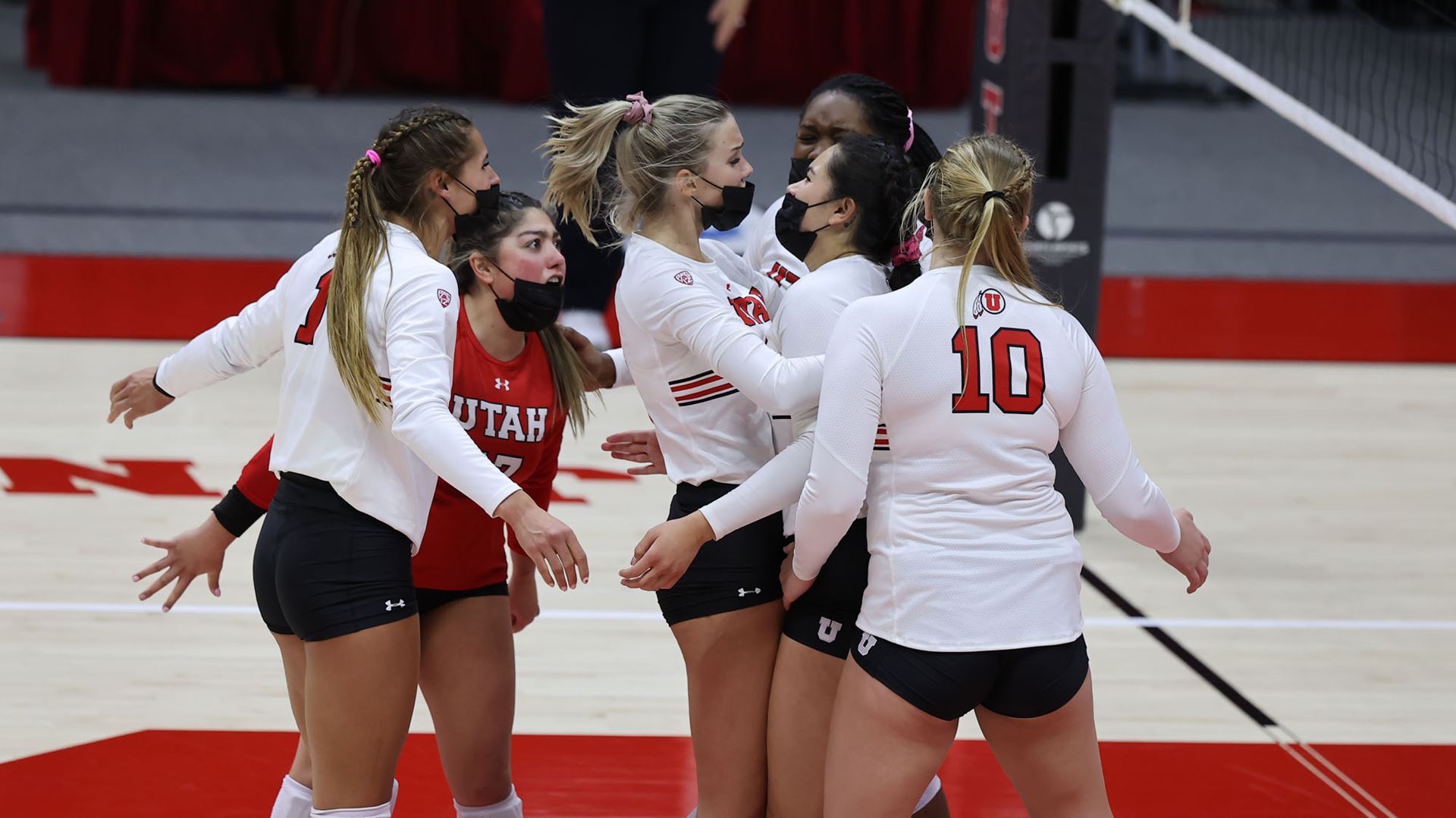 Competition Continues To Ramp Up For Utah Volleyball With Oregon Up