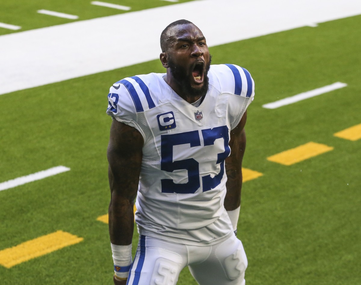 Colts' LB Darius Leonard named the Week 12 NFLPA Community MVP after he  hosted two Thanksgiving giveaways – one for 70 Indianapolis…