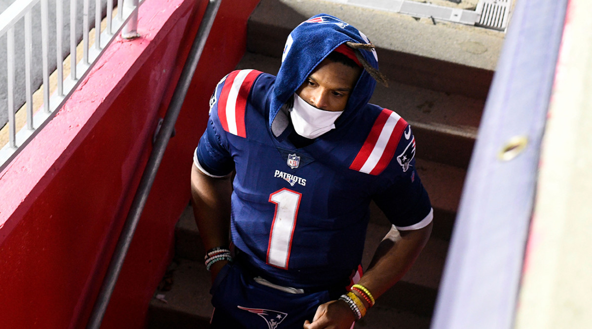 NFL MVP Cam Newton performs lewd gesture as he zings heckling fans at  football camp