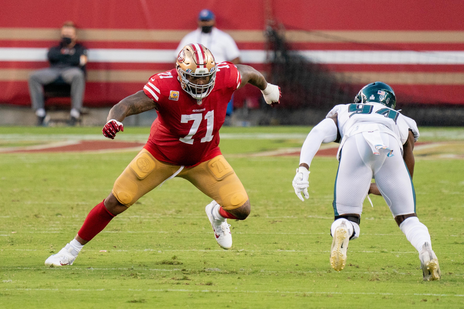 San Francisco 49ers offensive tackle Trent Williams (71) warms up during an  NFL football game against the Kansas City Chiefs, Sunday, Oct. 23, 2022, in  Santa Clara, Calif. (AP Photo/Scot Tucker Stock