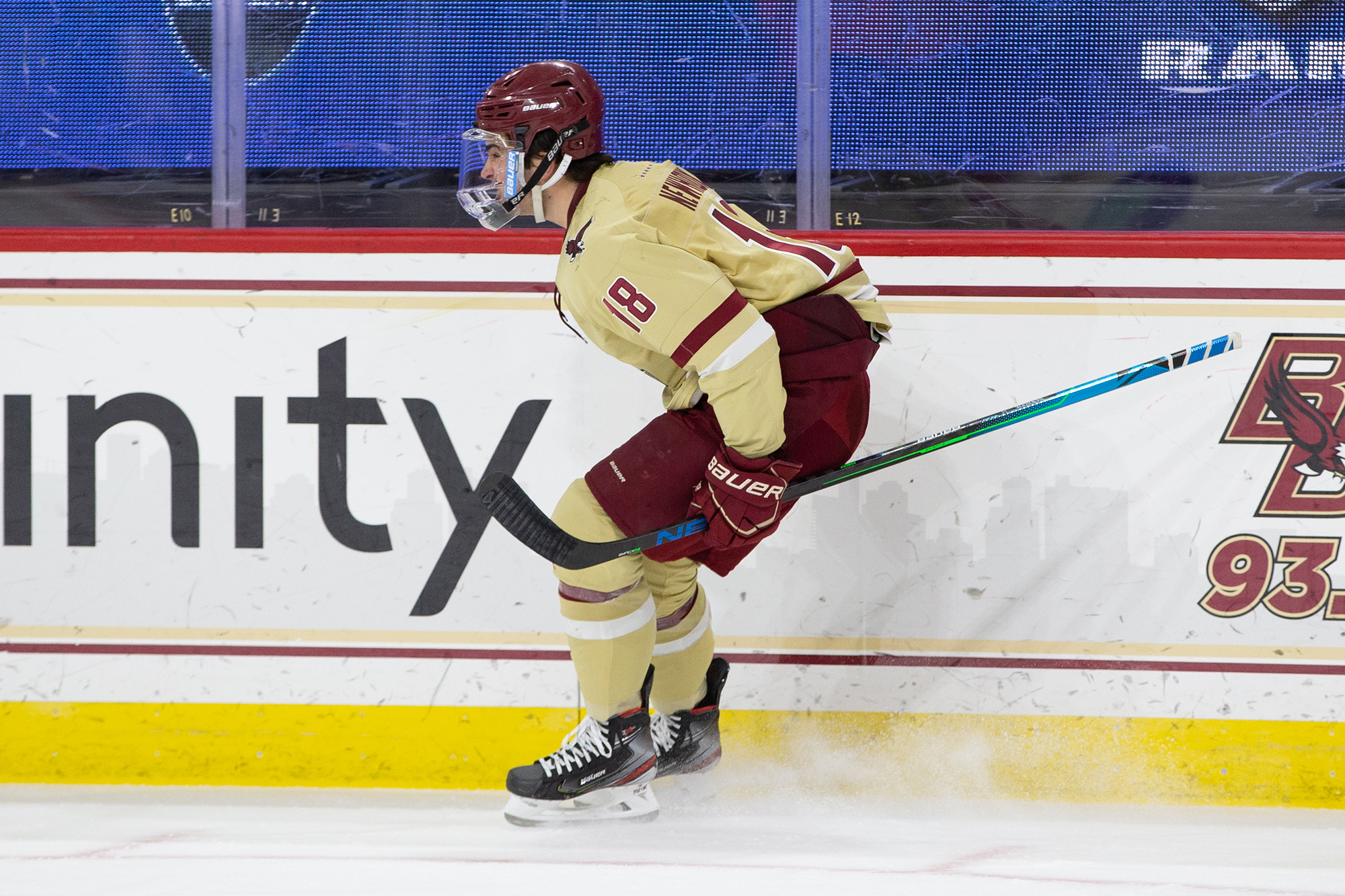 Boston College Holds On To Edge New Hampshire In Hockey East ...