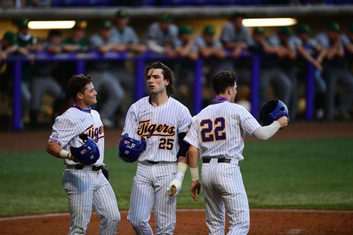 LSU Baseball Hoping 