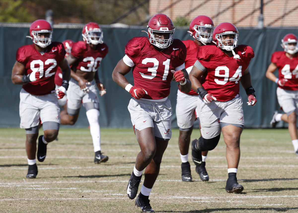 Practice Report: Alabama Football in Shells For First Time This Spring -  Sports Illustrated Alabama Crimson Tide News, Analysis and More