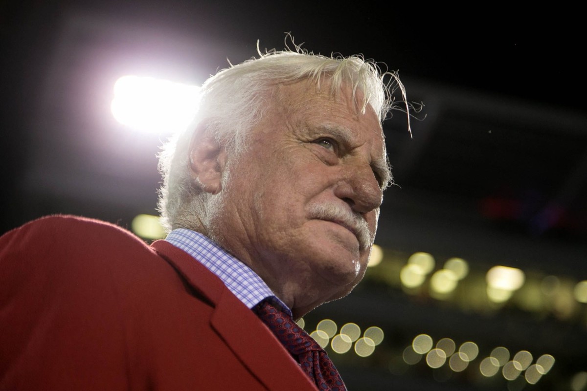 Miami, Louisville to Compete Annually for The Schnellenberger Trophy –  University of Miami Athletics