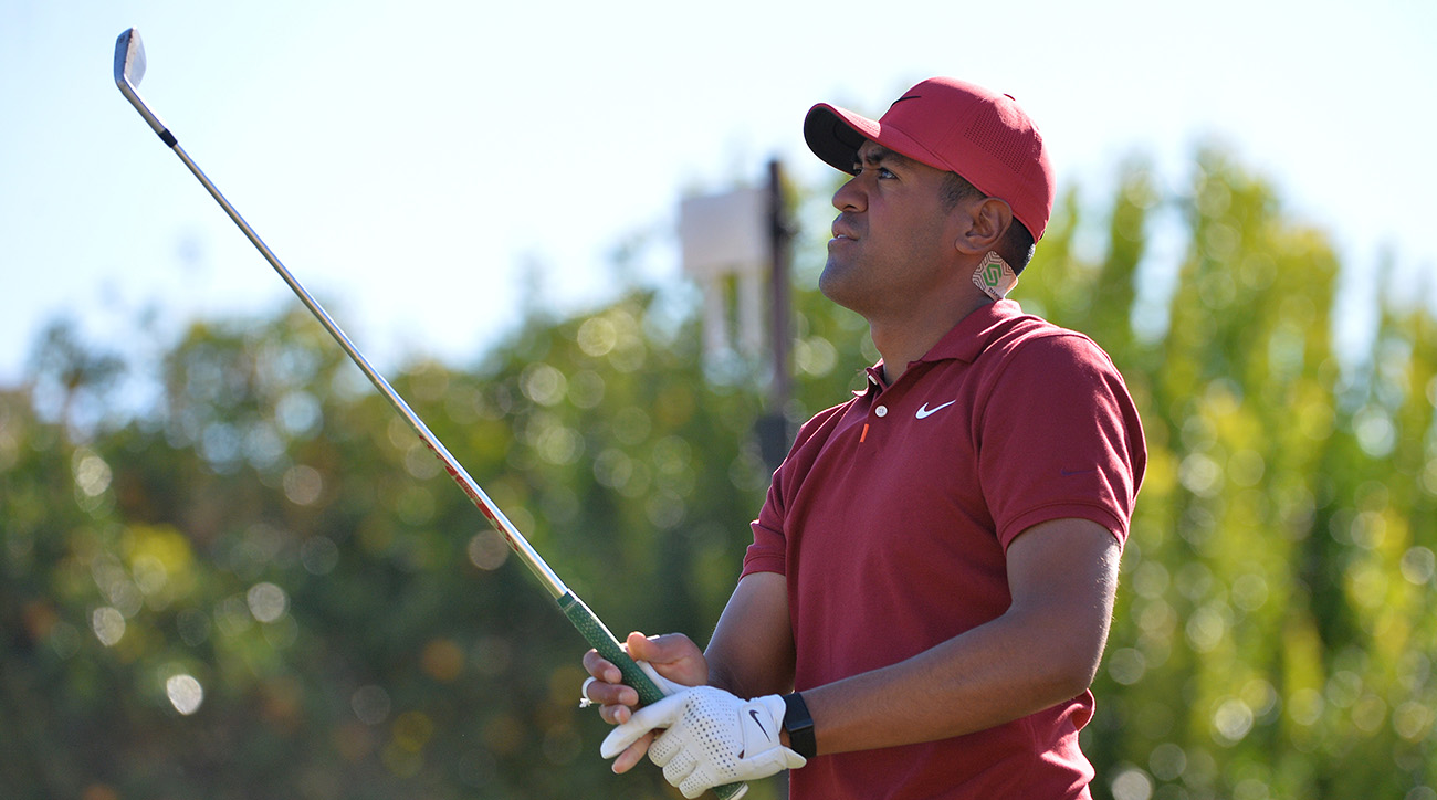 Tony Finau Drains Putt On 16th Hole, Honors Kobe Bryant With Celebration