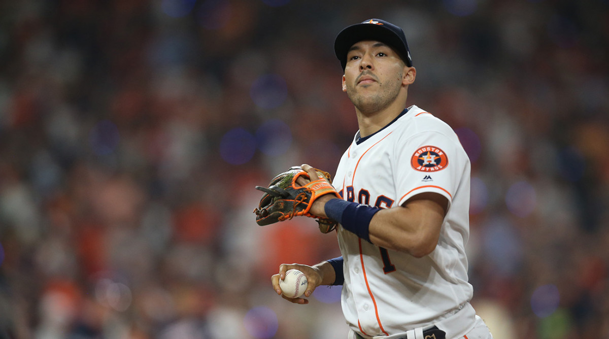 Astros' Carlos Correa fires back at Cody Bellinger, reveals new