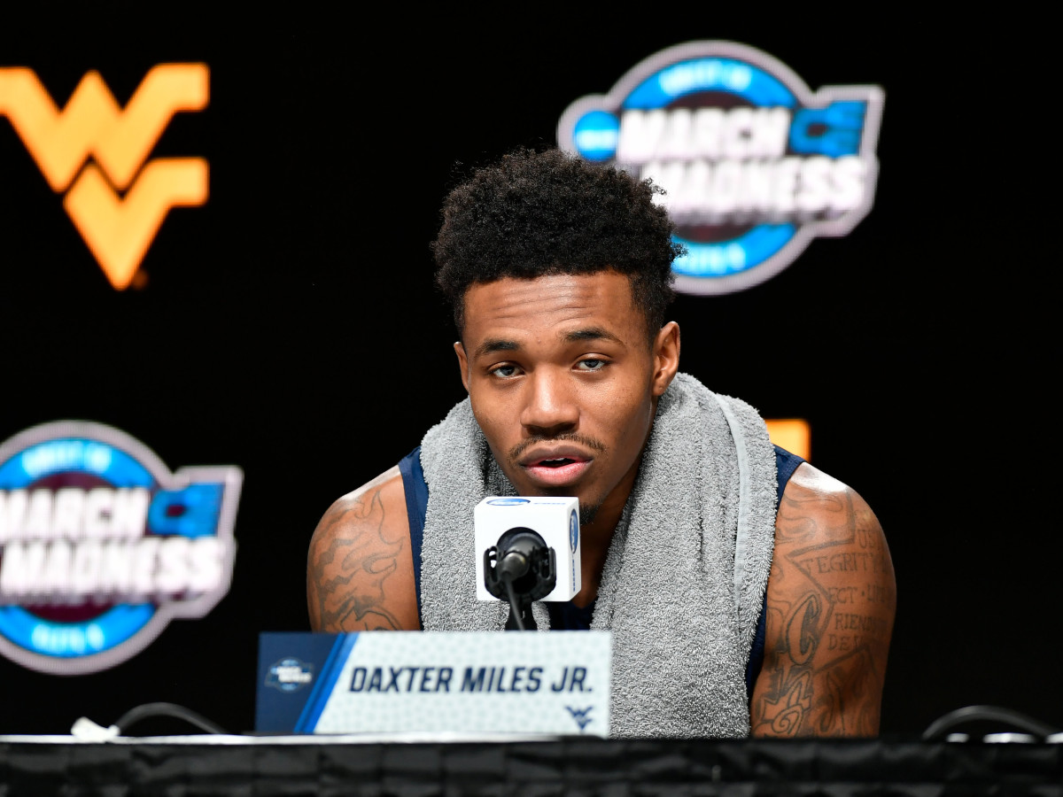 Daxter Miles Jr Making His Case To Be Called Up By Pacers Sports Illustrated West Virginia Mountaineers News Analysis And More