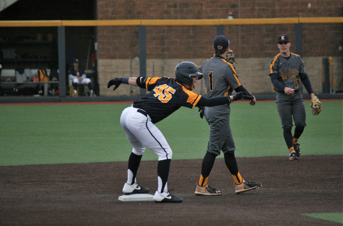 WVU baseball fueled by three long balls in 8-3 win over Kent State, Baseball