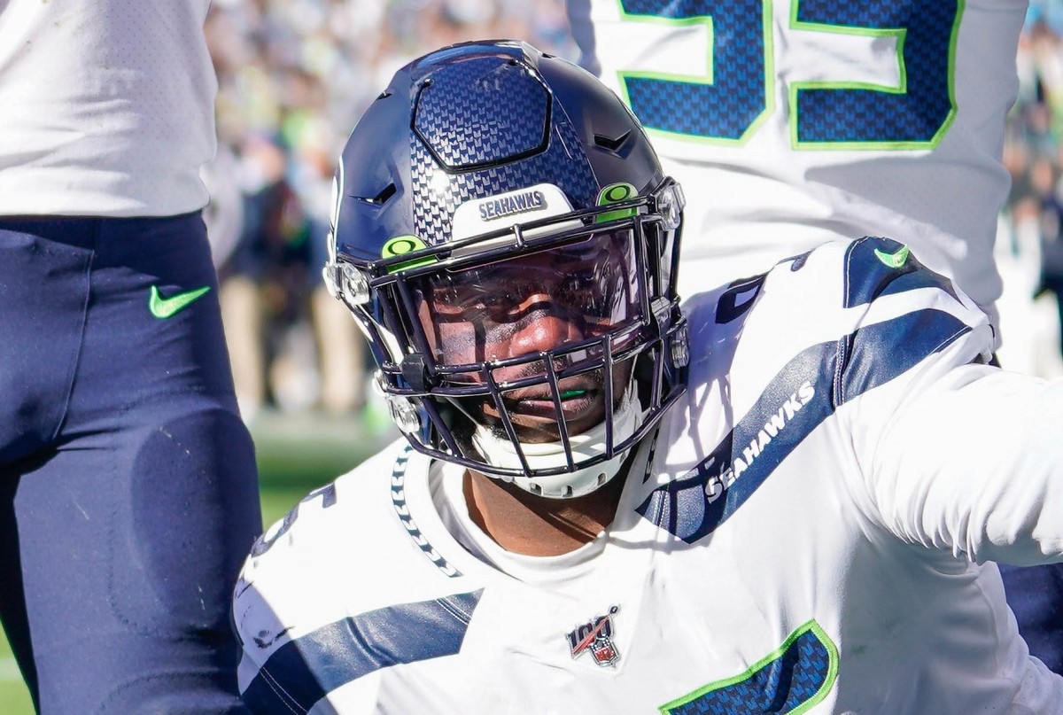 L.J. Collier's agent takes shot at Seahawks on the way out - Field Gulls