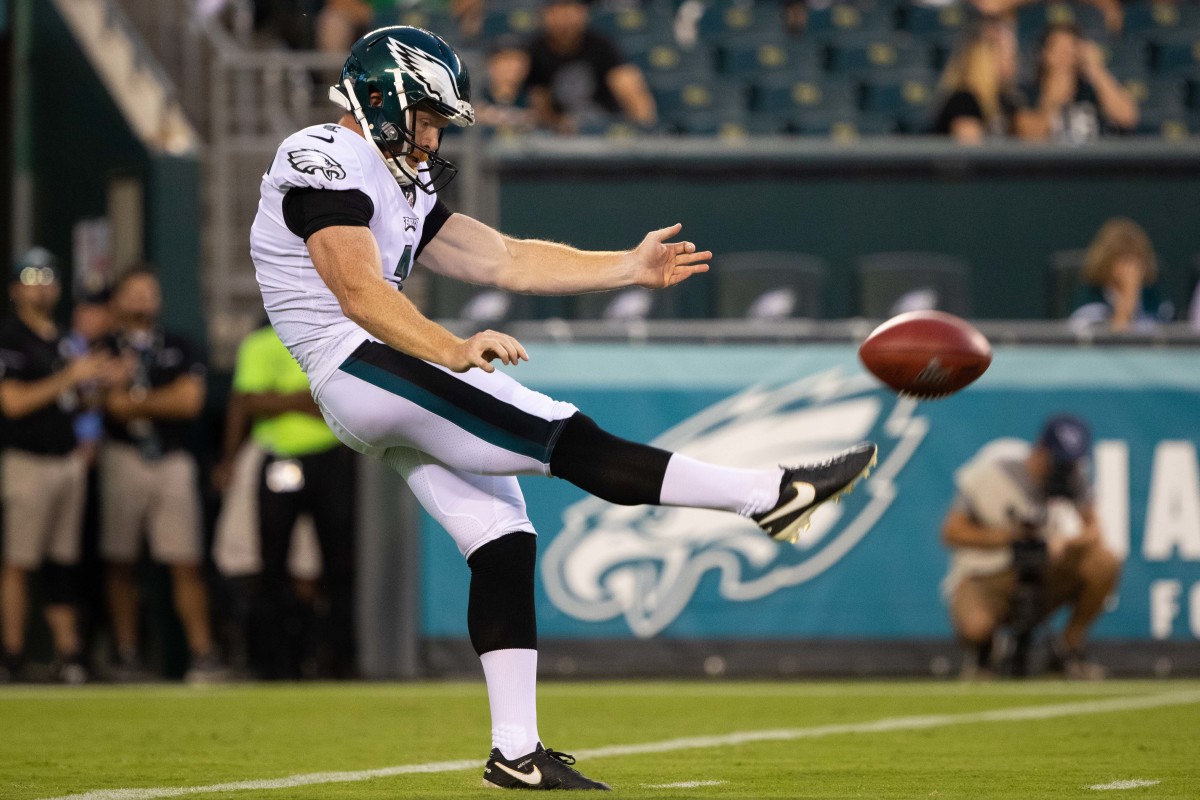 Eagles Sign Long Snapper Rick Lovato to Extension - Sports Illustrated  Philadelphia Eagles News, Analysis and More