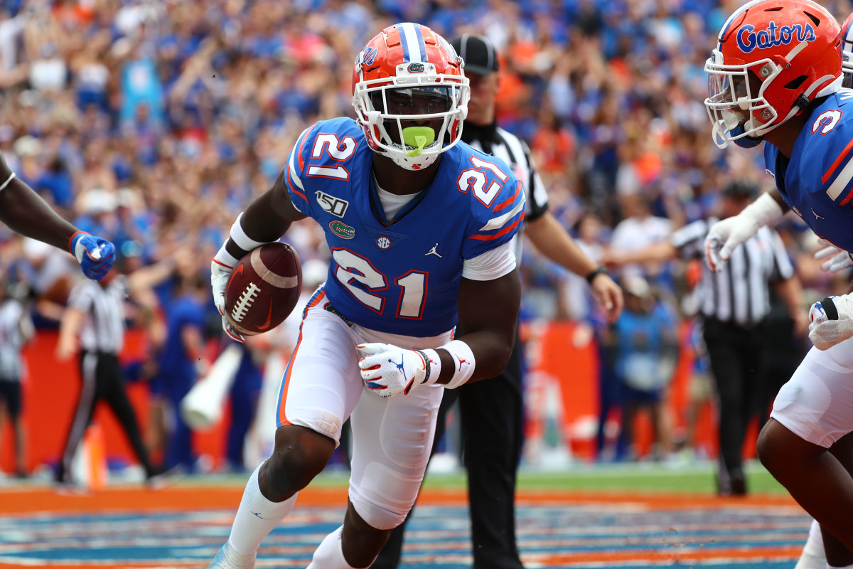 Gators DB Trey Dean III Faces a Predicament Without Spring Football -  Sports Illustrated Florida Gators News, Analysis and More