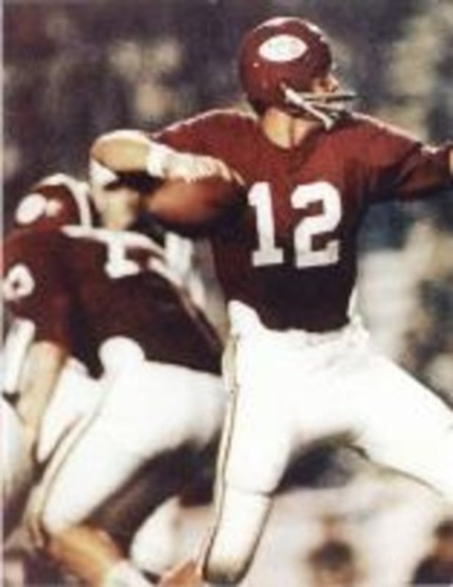 Alabama quarterback Scott Hunter